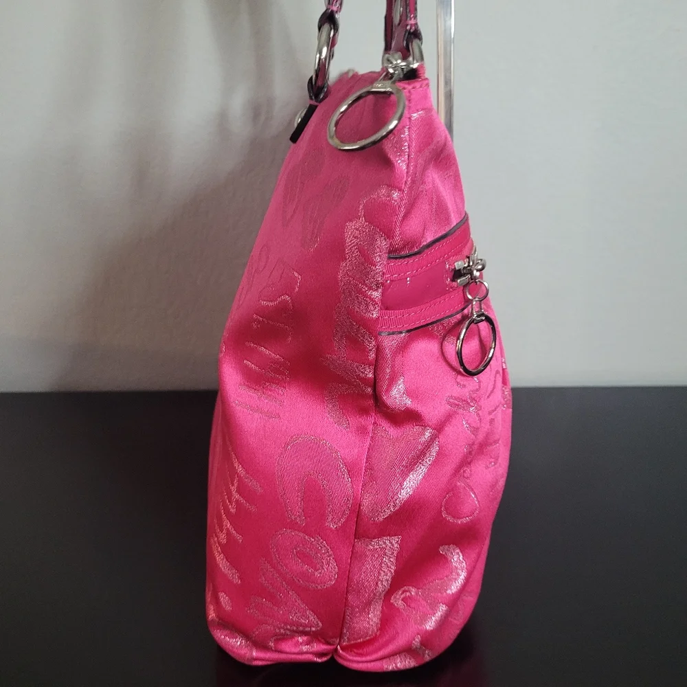 Coach Poppy Graffiti Scribble Shoulder Bag - Picture 13 of 15